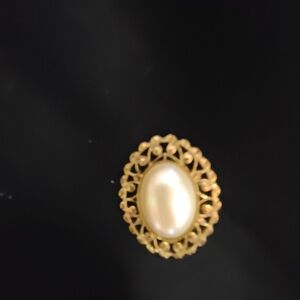 Vintage Pin Brooches